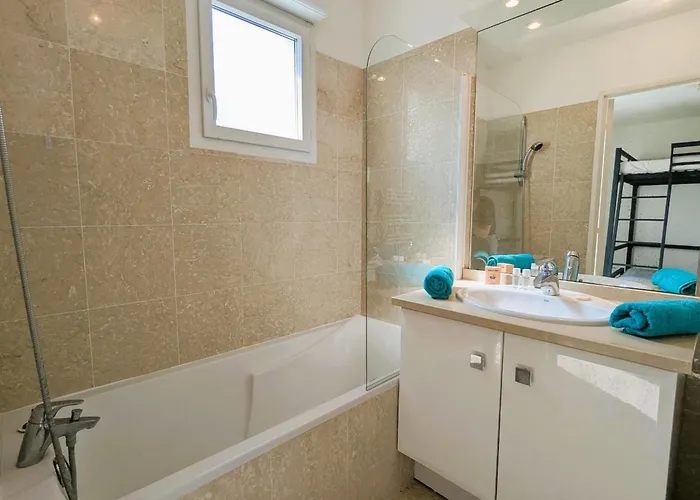 Apartment Of 70 M With Shared Pool In *