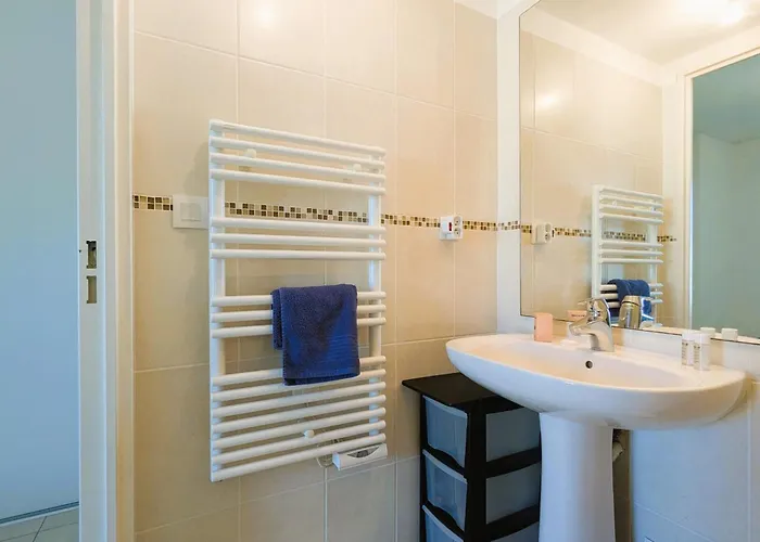 Apartment Of 70 M With Shared Pool In