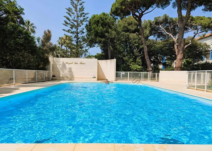 Apartment Of 70 M With Shared Pool In *