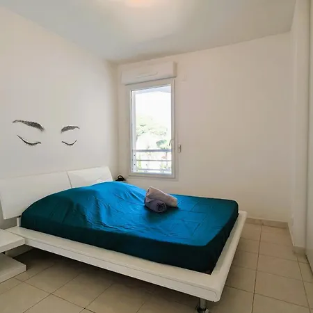 Of 70 M With Shared Pool In شقة