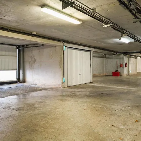 Apartment Of 70 M With Shared Pool In